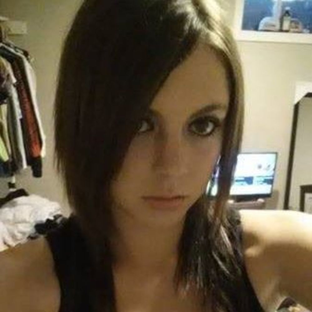 Meet your Posher, Ashlee